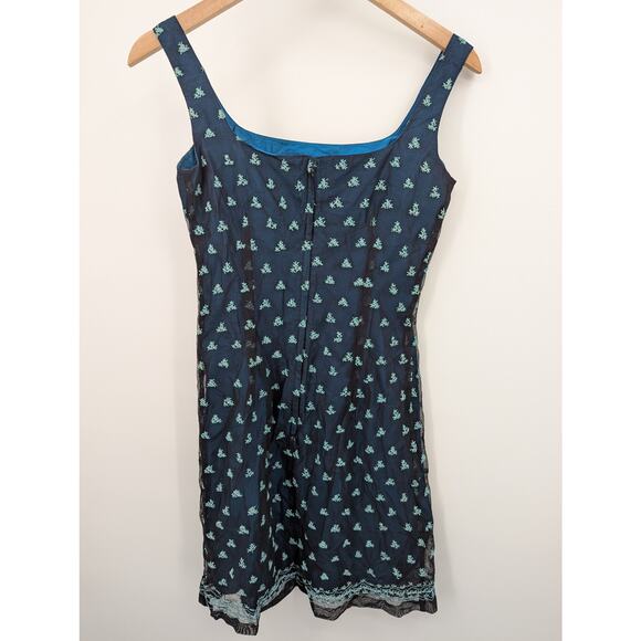 French Connection Blue Floral Embroidered Sleeveless Silk Blend Dress Size 4 - Picture 3 of 4